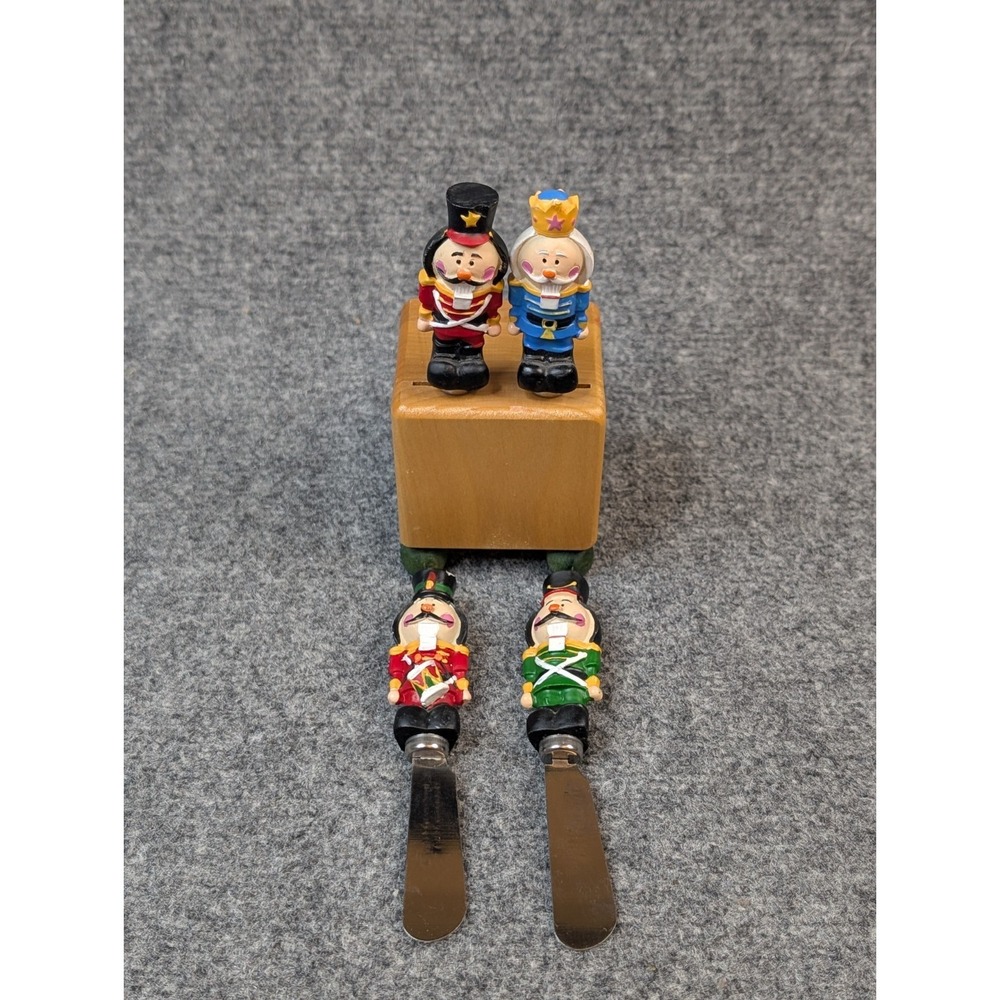 Out of the Woods‎ Oregon Nutcracker Cheese Spreader Set Wood Block Holiday